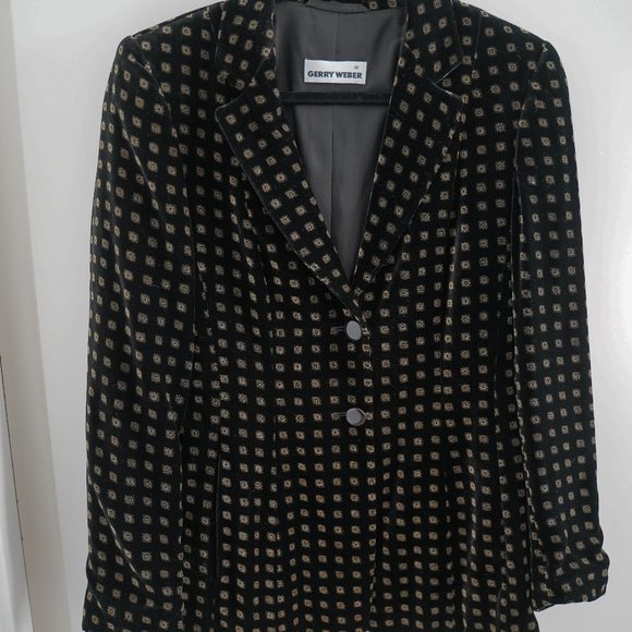Garry Weber Velvet black and Gold Blazer - Picture 4 of 7
